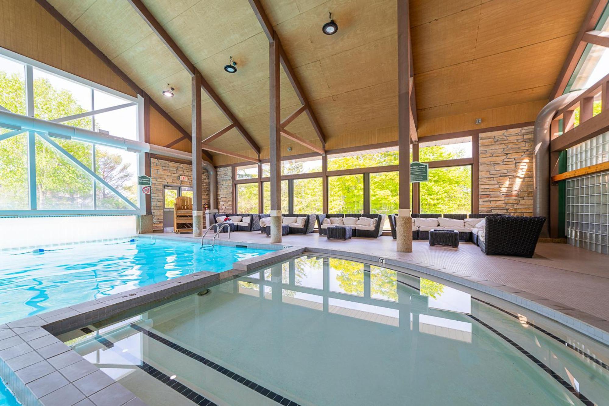 Horseshoe Valley Suites - The Azure Shanty Bay Экстерьер фото