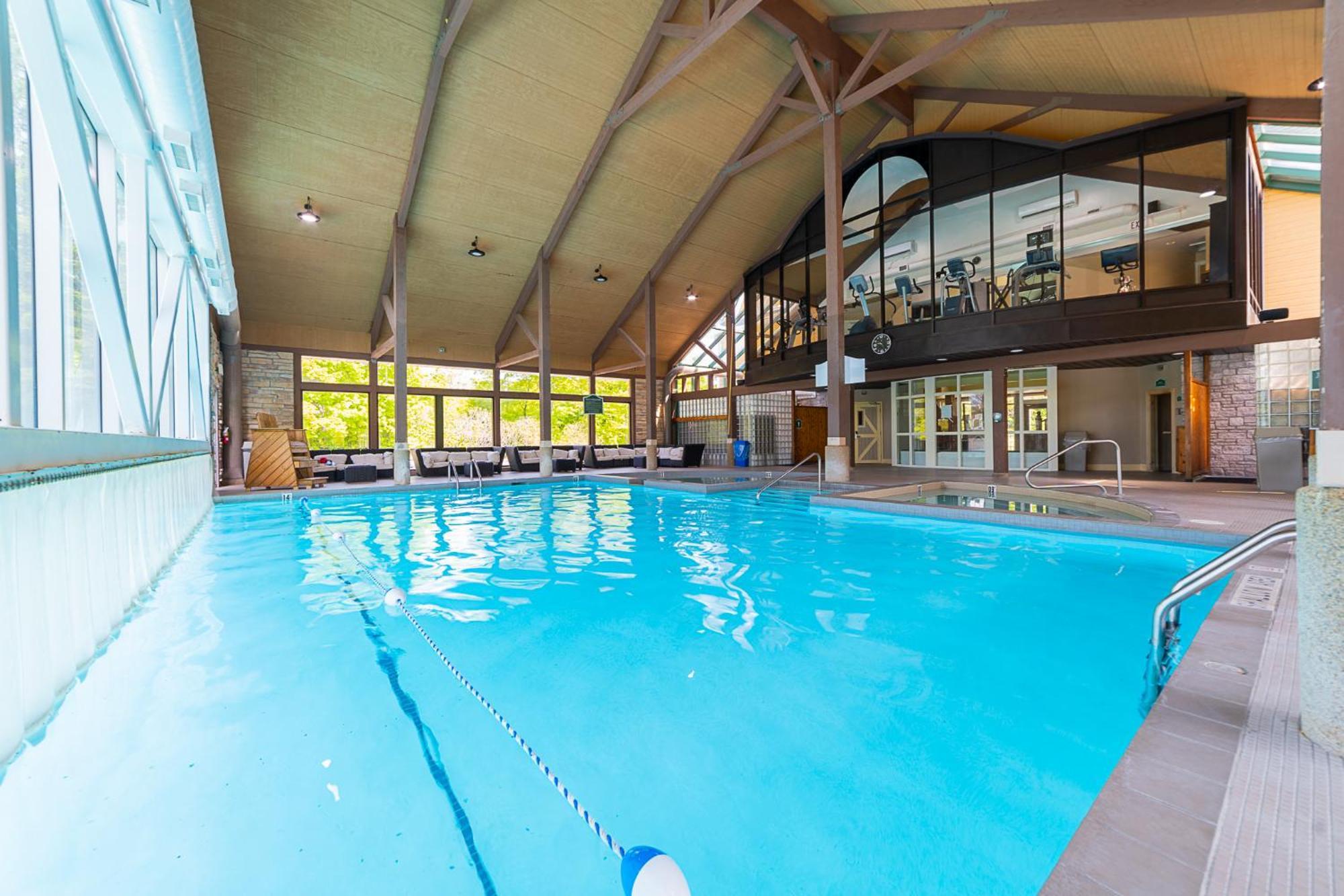 Horseshoe Valley Suites - The Azure Shanty Bay Экстерьер фото