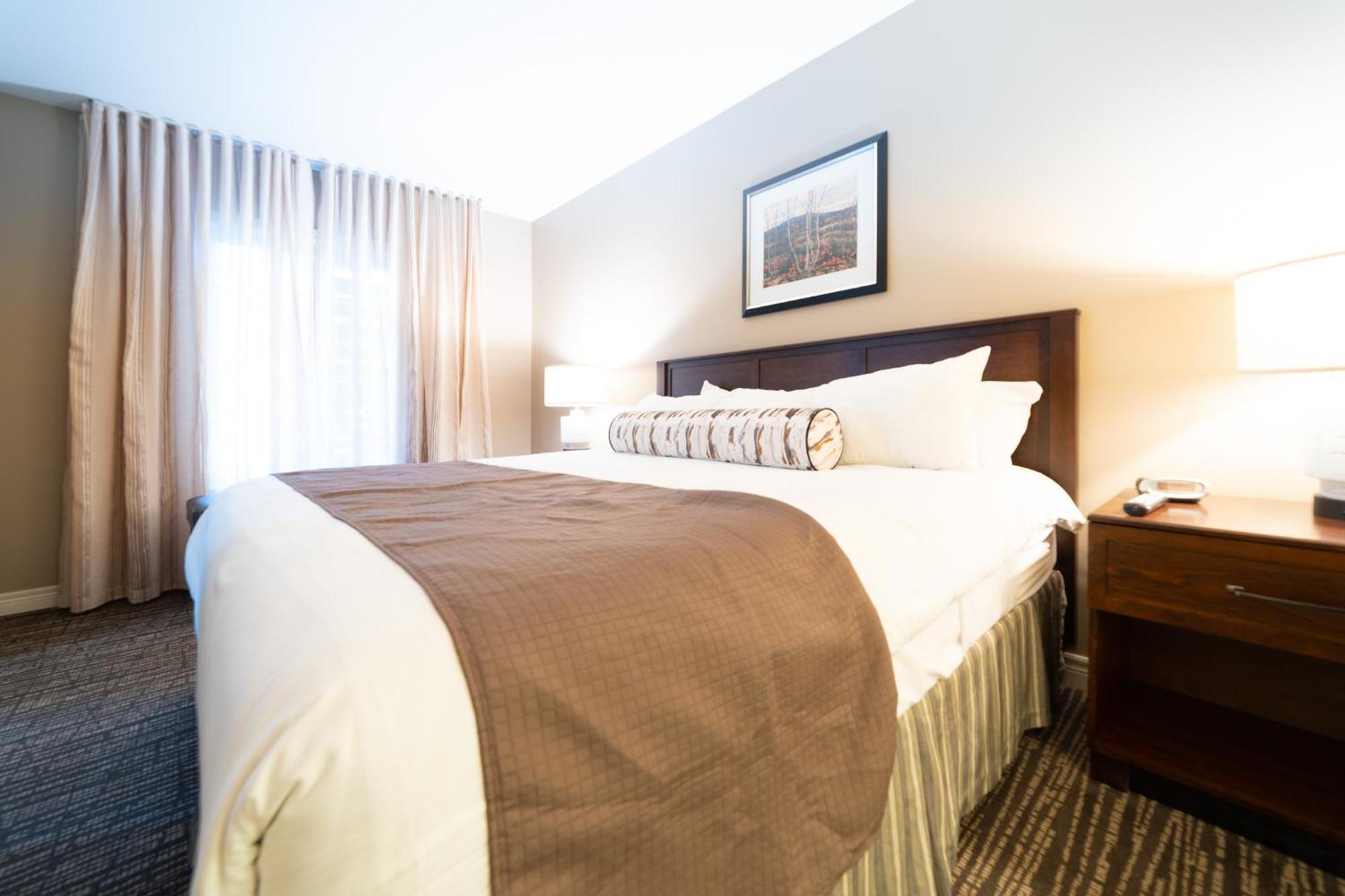 Horseshoe Valley Suites - The Azure Shanty Bay Экстерьер фото