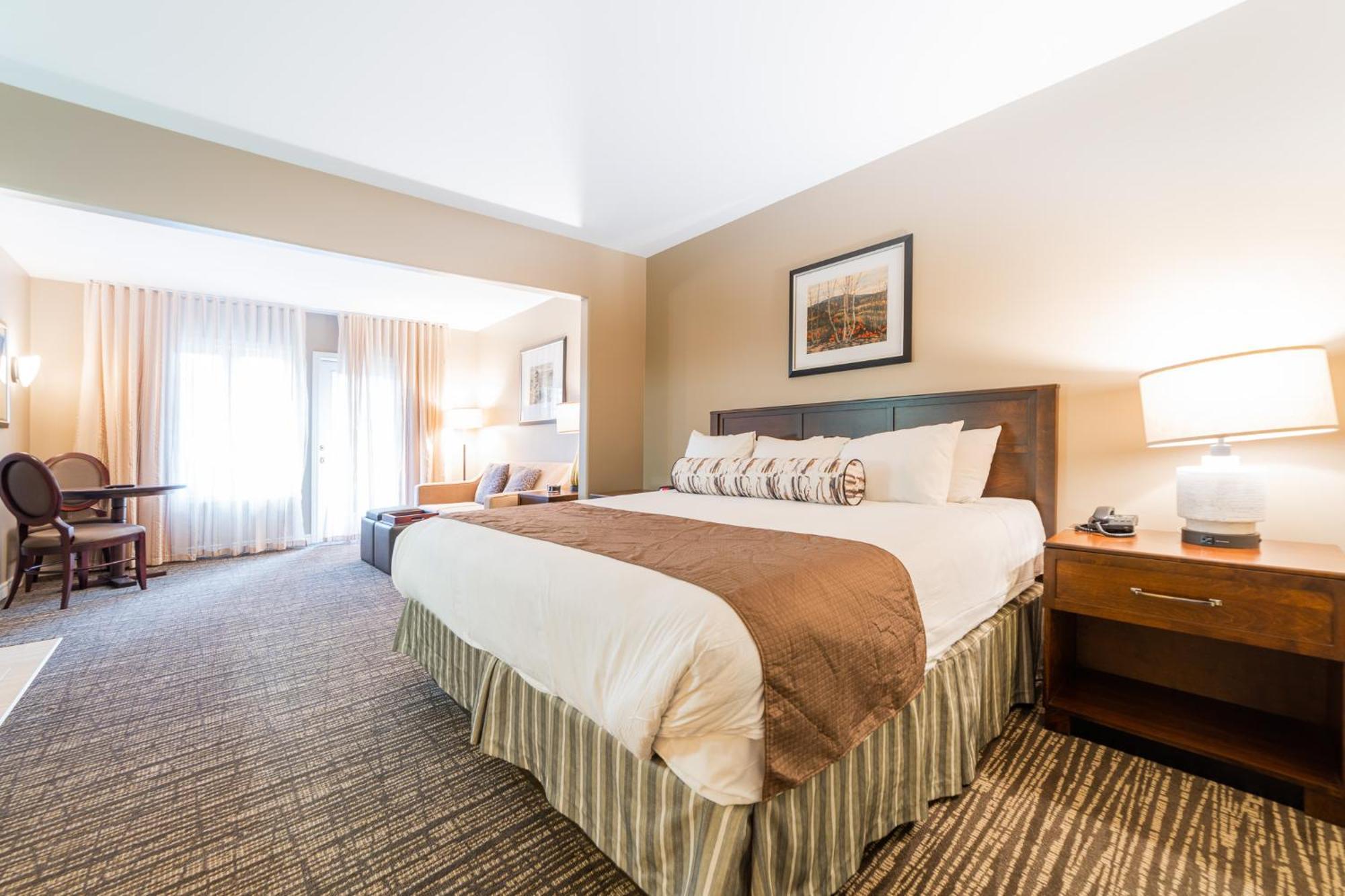 Horseshoe Valley Suites - The Azure Shanty Bay Экстерьер фото