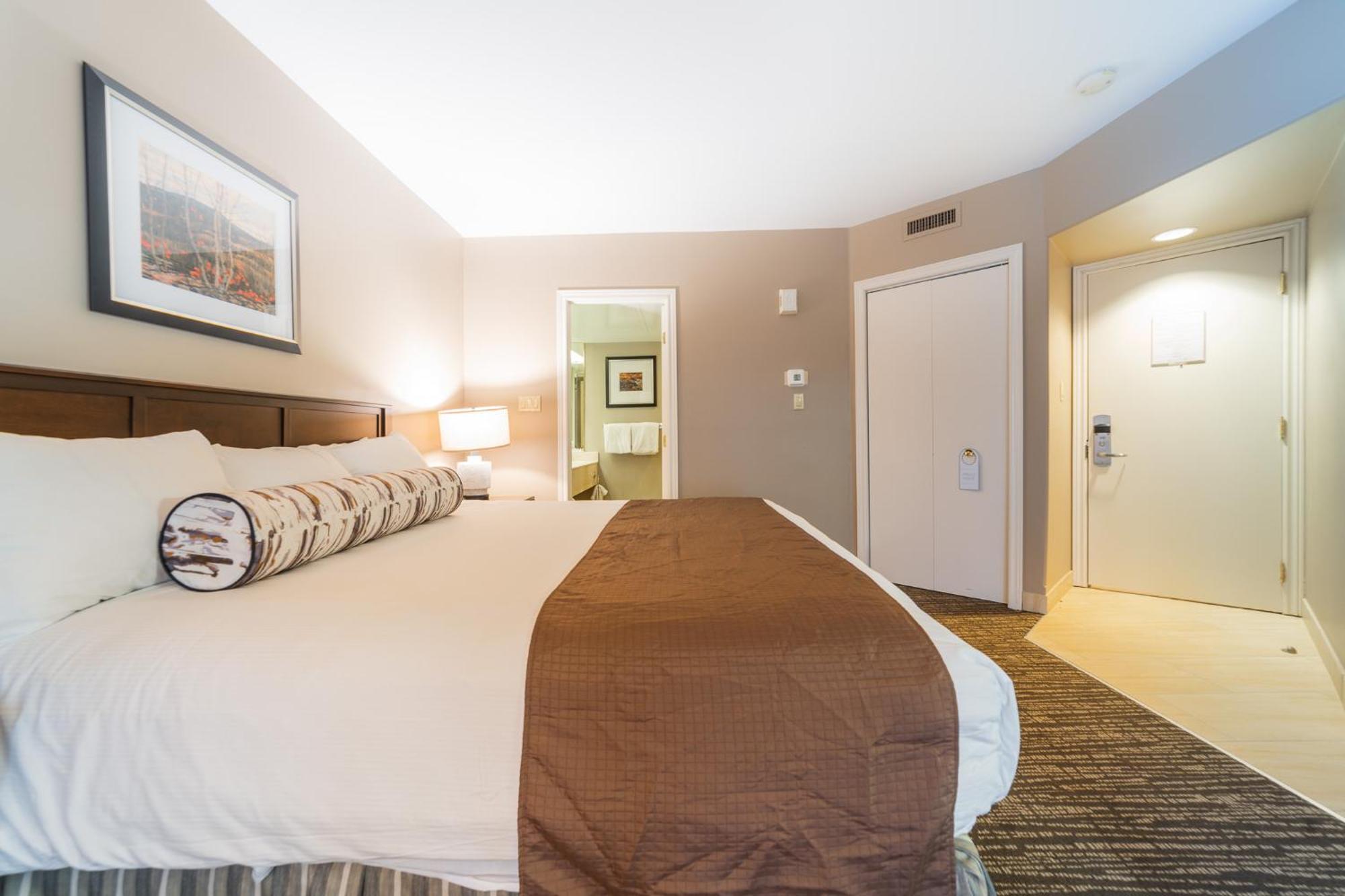 Horseshoe Valley Suites - The Azure Shanty Bay Экстерьер фото